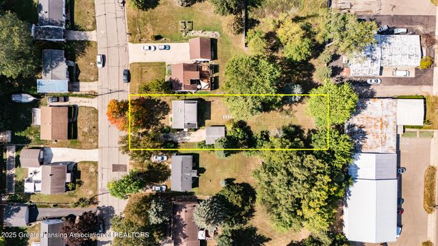 1101 Barr Avenue, Lansing, MI 48911