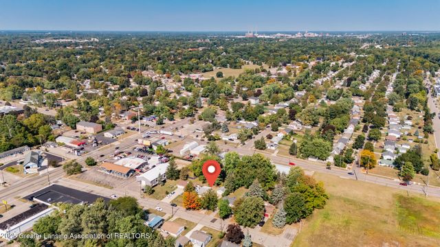 1101 Barr Avenue, Lansing, MI 48911