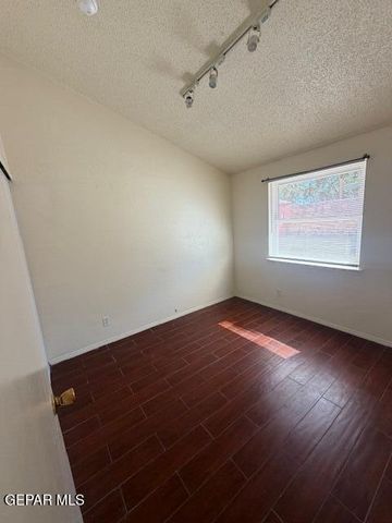 10156 RACOON Drive, El Paso, TX 79924