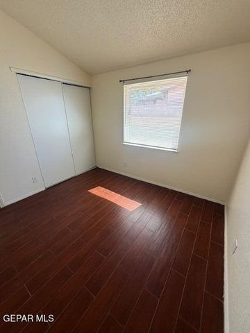 10156 RACOON Drive, El Paso, TX 79924