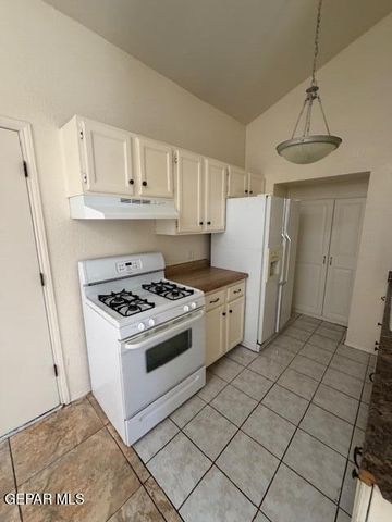 10156 RACOON Drive, El Paso, TX 79924