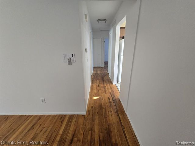 28004 Hughes Street, Saint Clair Shores, MI 48081