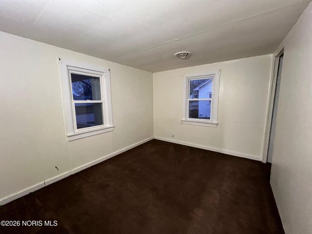 379 W Spring Street, Upper Sandusky, OH 43351