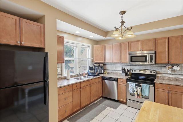 84 Marion Street, Rochester, NY 14610