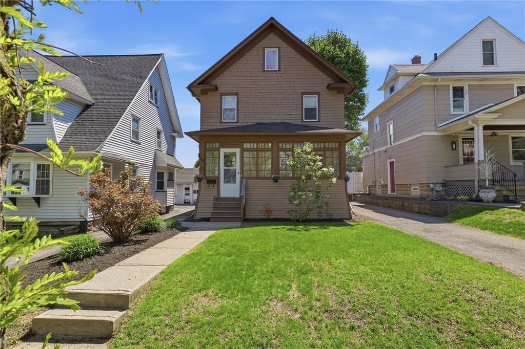 84 Marion Street, Rochester, NY 14610