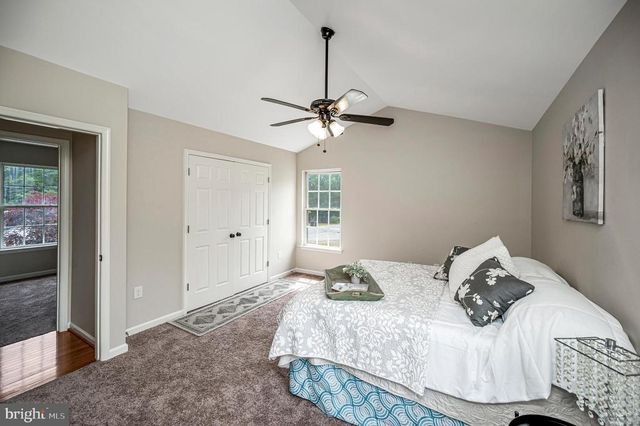 5706 E POINT CIR, Spotsylvania, VA 22551