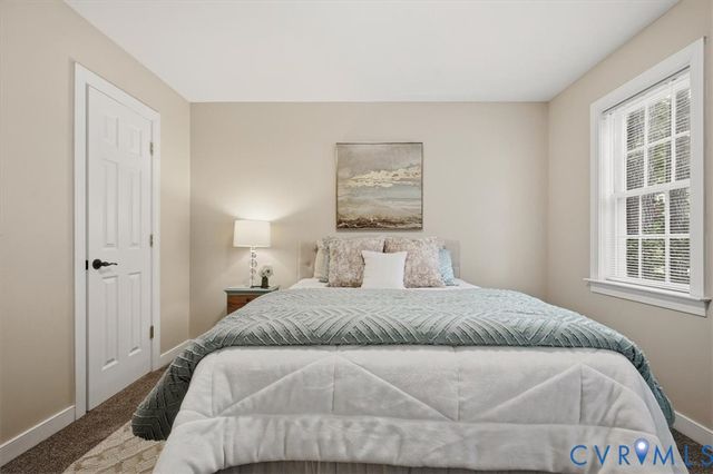 5052 Brandon Pines Dr, Providence Forge, VA 23140