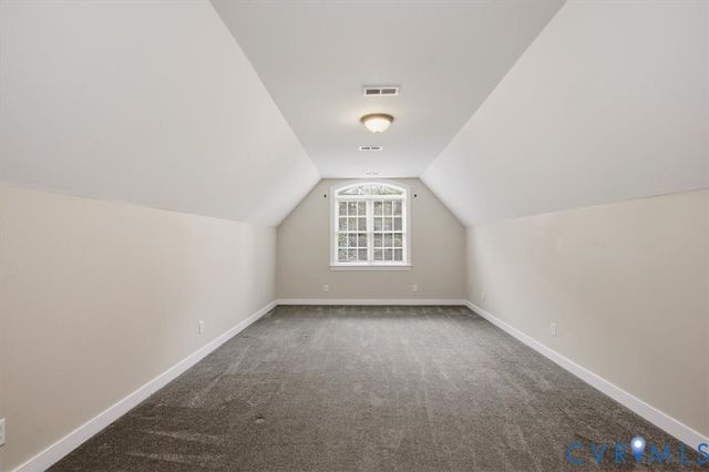 5052 Brandon Pines Dr, Providence Forge, VA 23140