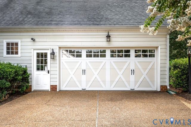 5052 Brandon Pines Dr, Providence Forge, VA 23140