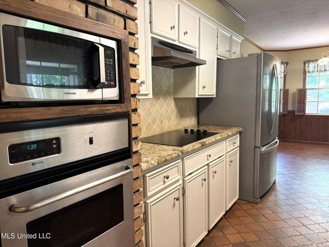58 Melanie Road, Natchez, MS 39120