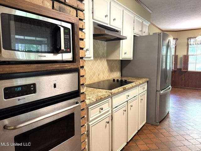 58 Melanie Road, Natchez, MS 39120