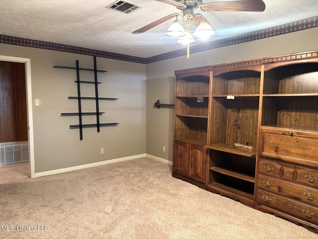 58 Melanie Road, Natchez, MS 39120