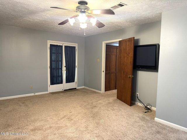 58 Melanie Road, Natchez, MS 39120
