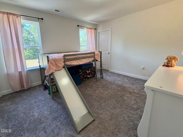 4 E Odell Lane, Zebulon, NC 27597