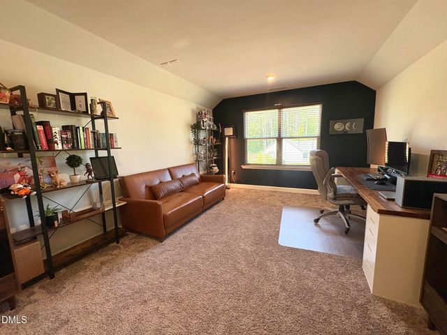 4 E Odell Lane, Zebulon, NC 27597