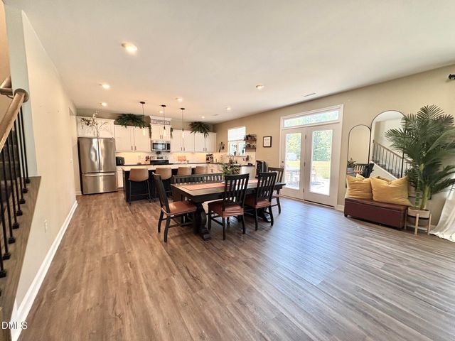 4 E Odell Lane, Zebulon, NC 27597