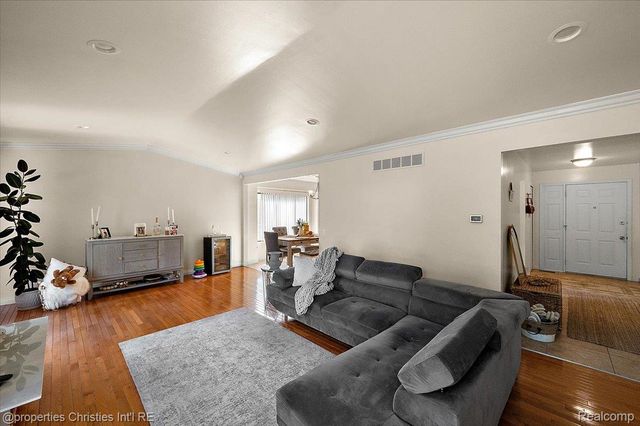 38364 Yonkers Drive, Sterling Heights, MI 48310