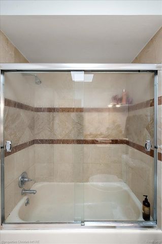 38364 Yonkers Drive, Sterling Heights, MI 48310