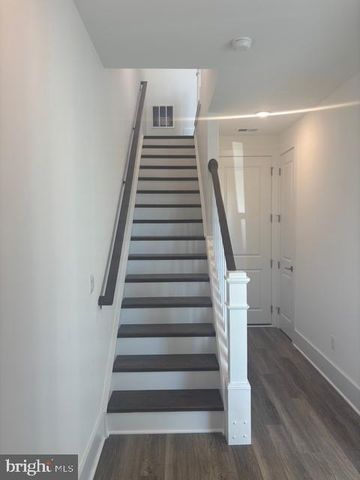 9103 FORKLEAF OAK DR, Fredericksburg, VA 22407