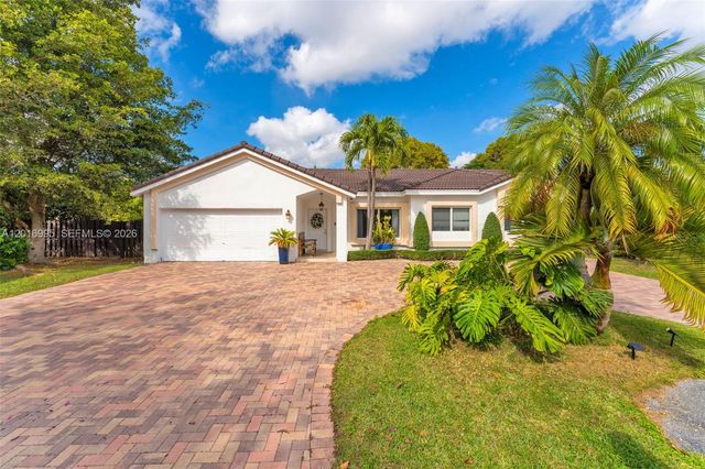 15325 SW 54th Ter, Miami, FL 33185