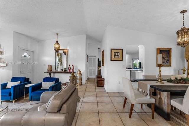 15325 SW 54th Ter, Miami, FL 33185