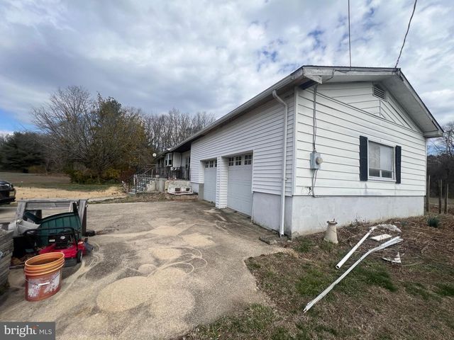 550 FENNEL RD, Monroeville, NJ 08343