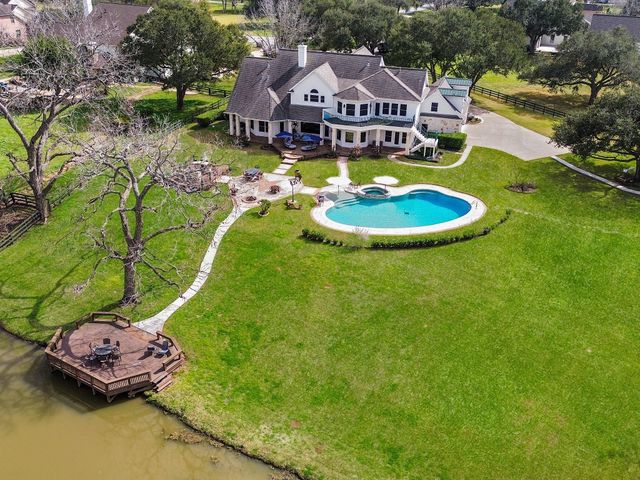 32134 Fulbrook Commons, Fulshear, TX 77441
