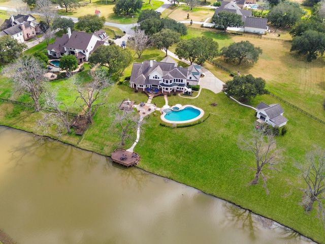 32134 Fulbrook Commons, Fulshear, TX 77441