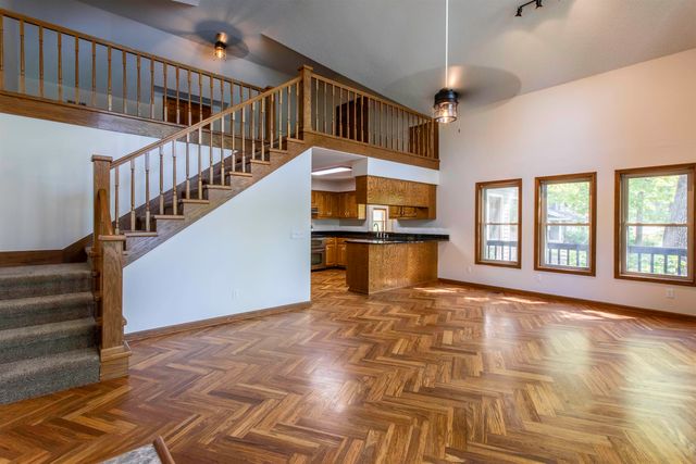 8 Winnebago Trace, Cherokee Village, AR 72529