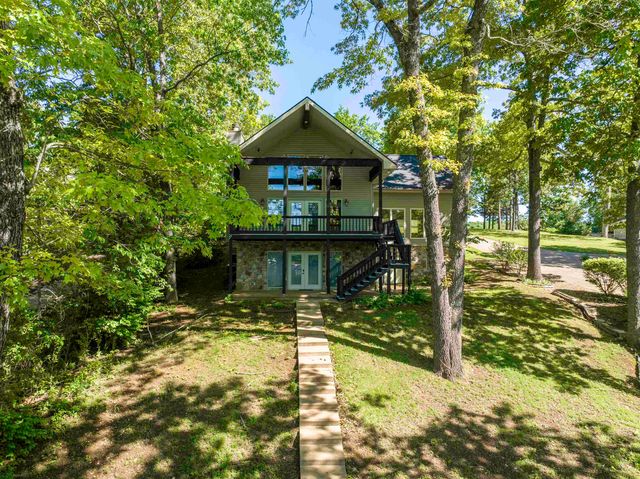 8 Winnebago Trace, Cherokee Village, AR 72529