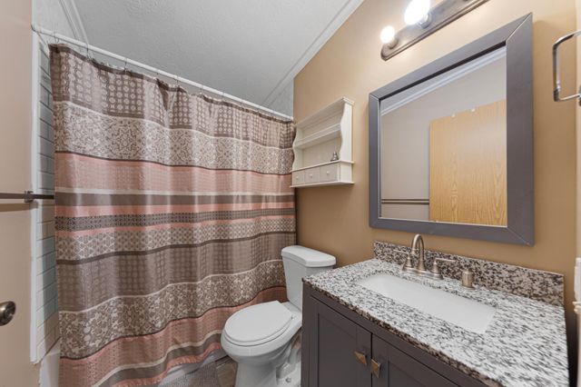 12516 Garland Avenue, Apple Valley, MN 55124