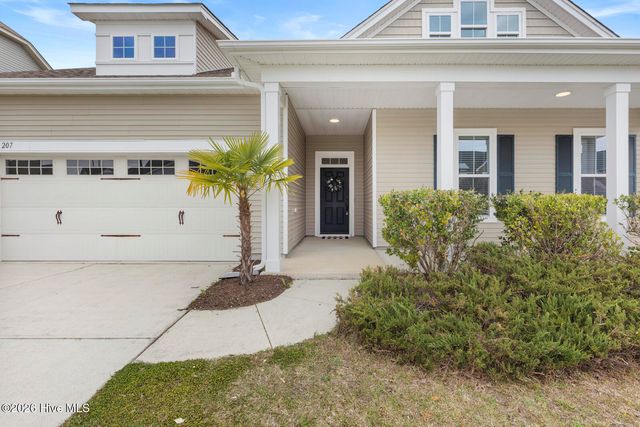 207 Willow Ridge Drive, Holly Ridge, NC 28445