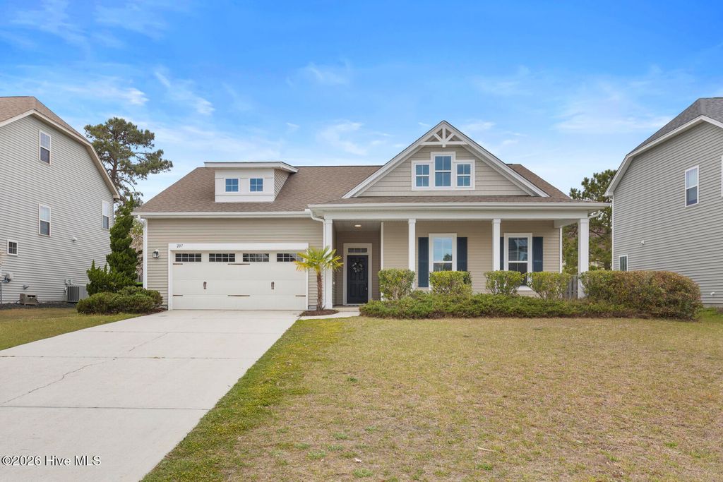 207 Willow Ridge Drive, Holly Ridge, NC 28445