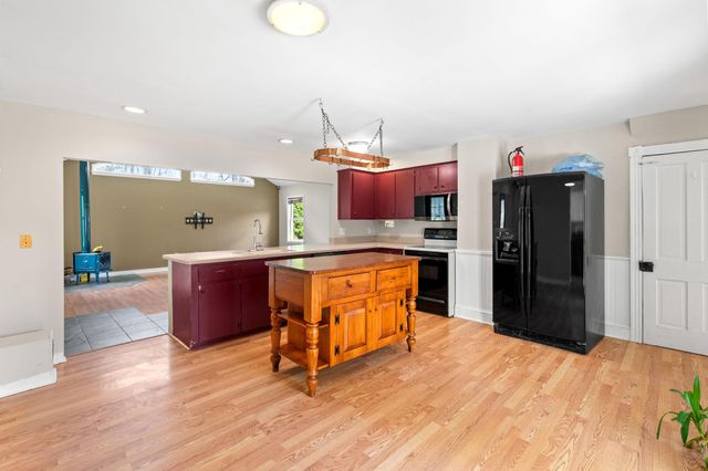 5002-D BURKITTSVILLE RD, Jefferson, MD 21755