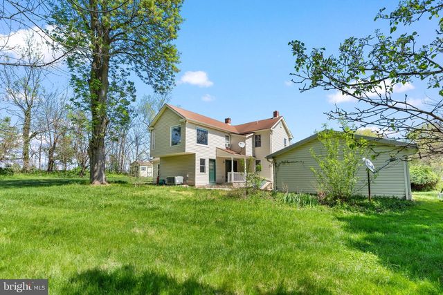 5002-D BURKITTSVILLE RD, Jefferson, MD 21755
