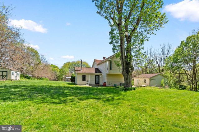 5002-D BURKITTSVILLE RD, Jefferson, MD 21755