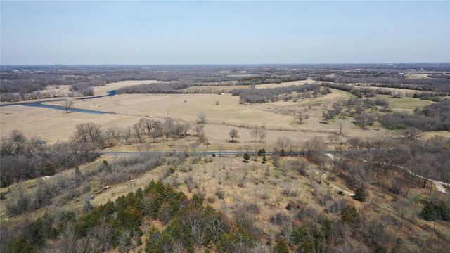 6484 State Highway 56, Bells, TX 75414