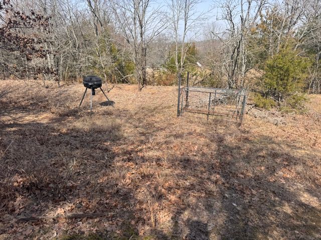 6484 State Highway 56, Bells, TX 75414