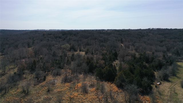 6484 State Highway 56, Bells, TX 75414