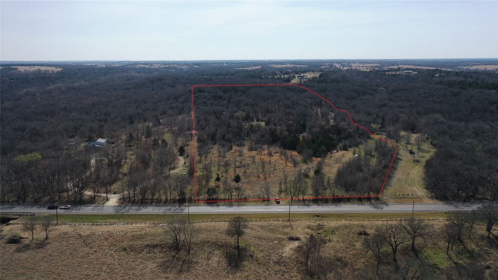 6484 State Highway 56, Bells, TX 75414