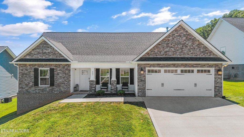 207 Daniel Morris Point, Clinton, TN 37716