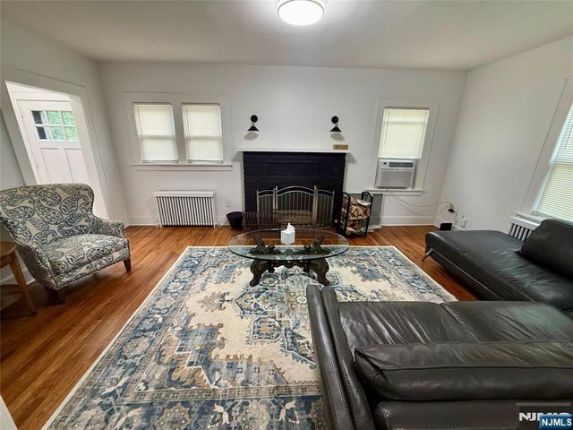 131 W Ramapo Avenue, Mahwah, NJ 07430
