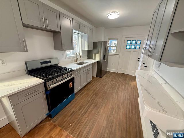 131 W Ramapo Avenue, Mahwah, NJ 07430