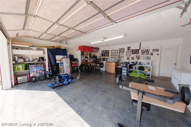 921 E Helen Street, Sallisaw, OK 74955