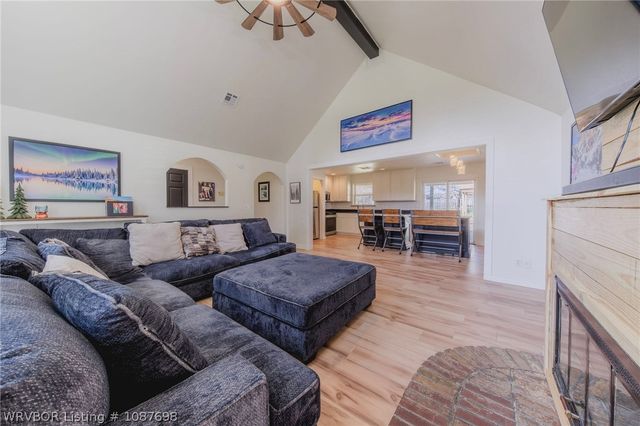 921 E Helen Street, Sallisaw, OK 74955