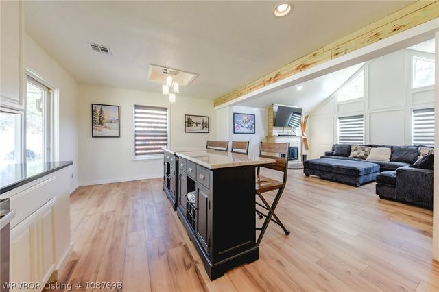 921 E Helen Street, Sallisaw, OK 74955