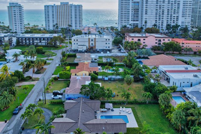 232 Codrington Drive, Lauderdale-By-The-Sea, Fort Lauderdale, FL 33308