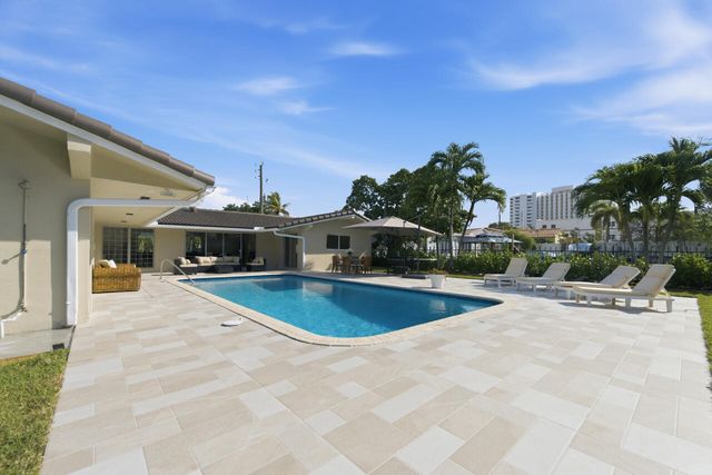 232 Codrington Drive, Lauderdale-By-The-Sea, Fort Lauderdale, FL 33308