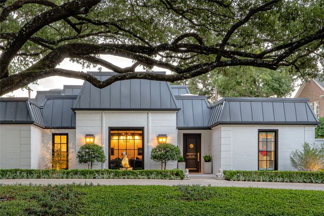 3838 N Versailles Avenue, Dallas, TX 75209