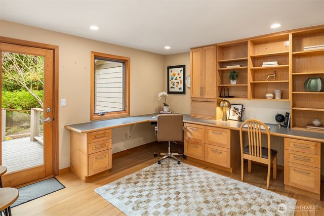 558 20th Avenue, Kirkland, WA 98033